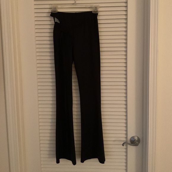 Joah Brown Cut Out Mini Flare Legging Black S - Picture 5 of 6